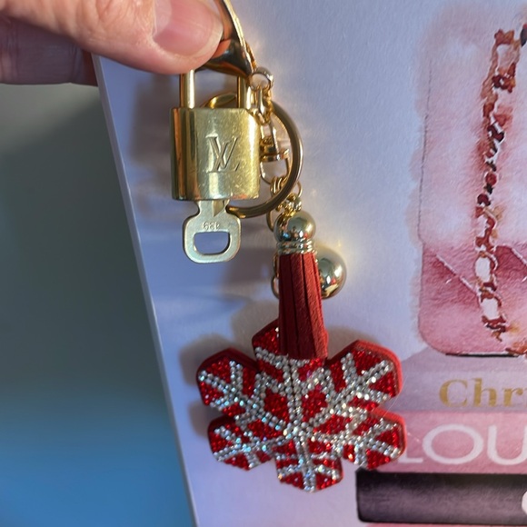 Louis Vuitton # 439 Lock & Key w/ unbranded Key Chain / Bag Charm - Picture 14 of 14